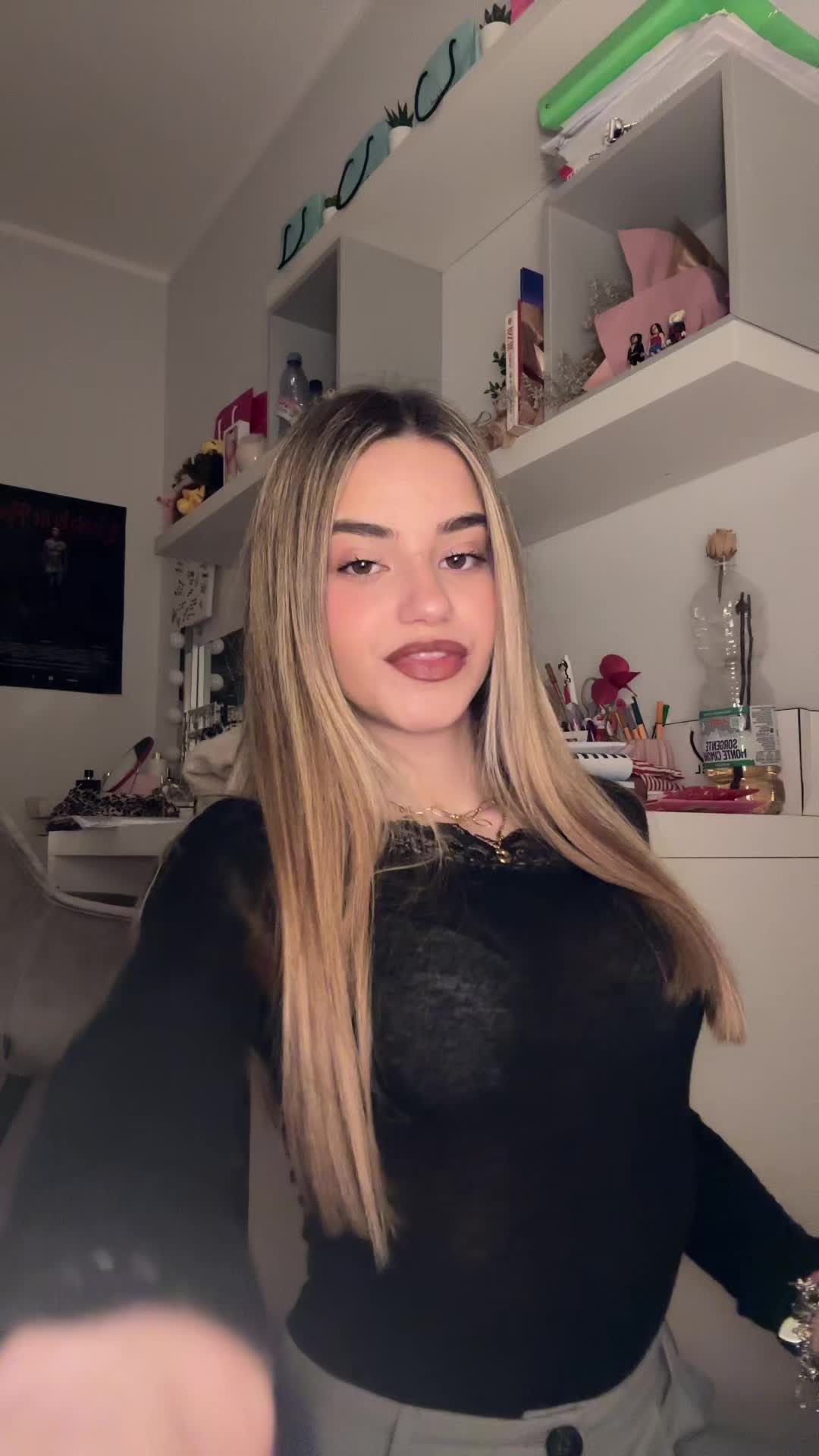 @ceci🐿️