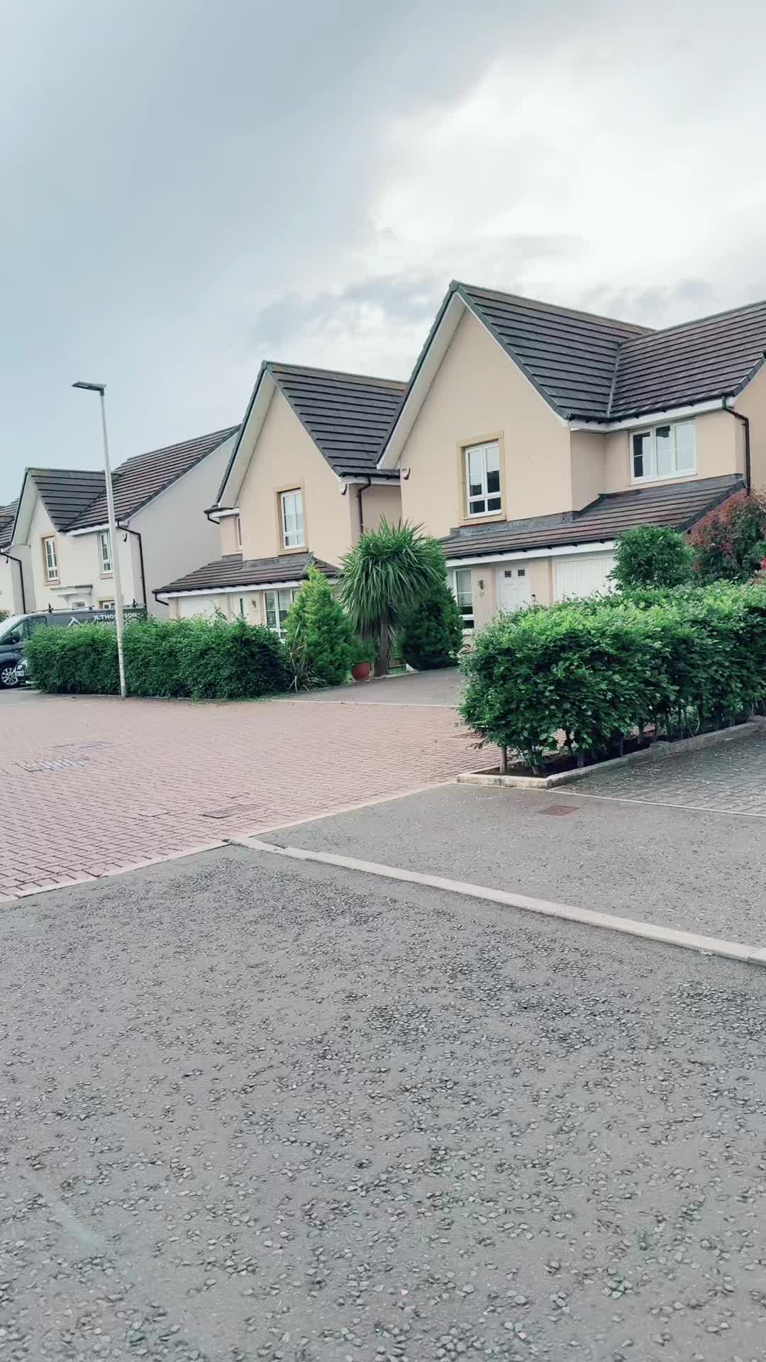 @𝔇𝗿🇬🇧𝙈𝖎𝖘𝖈𝖍𝖎𝖛𝖎𝖔𝖚🆂
