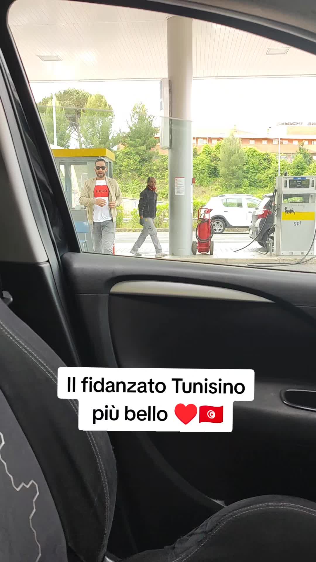 @Daxeny. Agnese