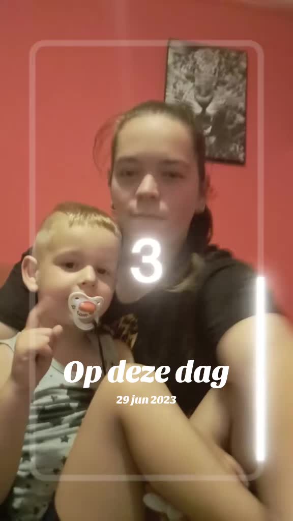 @xConhello