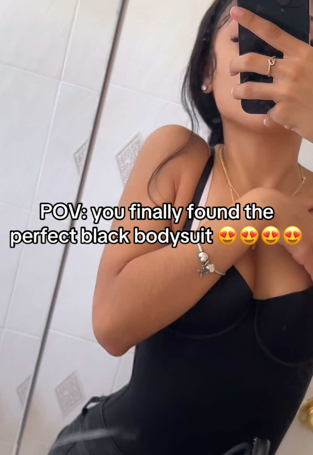 @𝒔𝒐𝒎𝒆 𝒑𝒓𝒆𝒕𝒕𝒚 𝒈𝒊𝒓𝒍