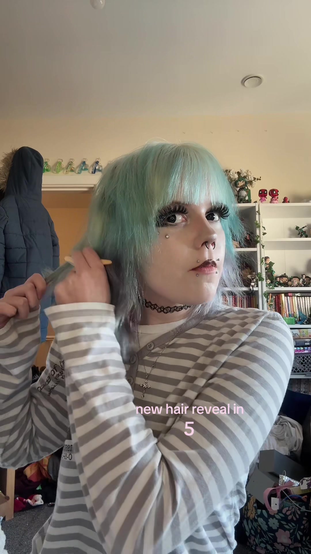 @✩