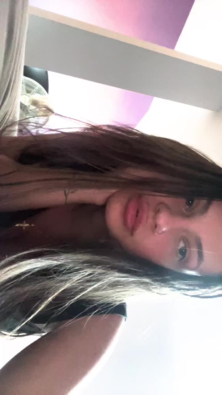 @Donika Purrini