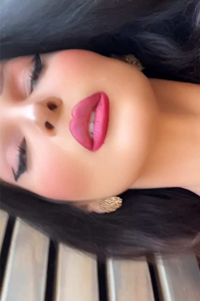 @Linda_Bens🥀