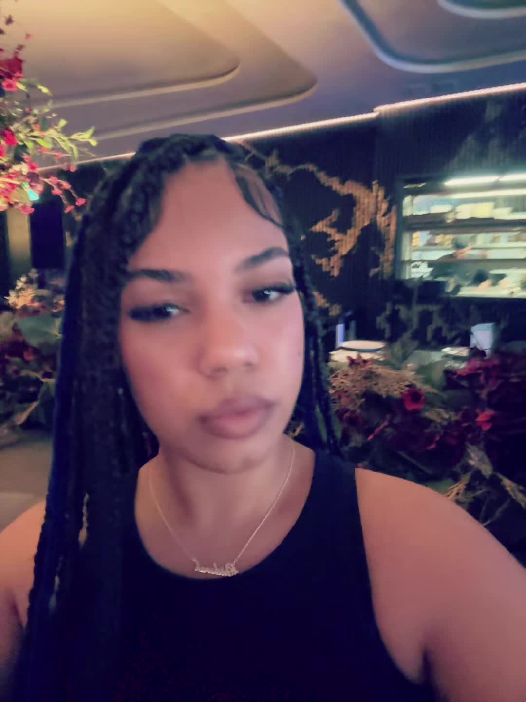 @️