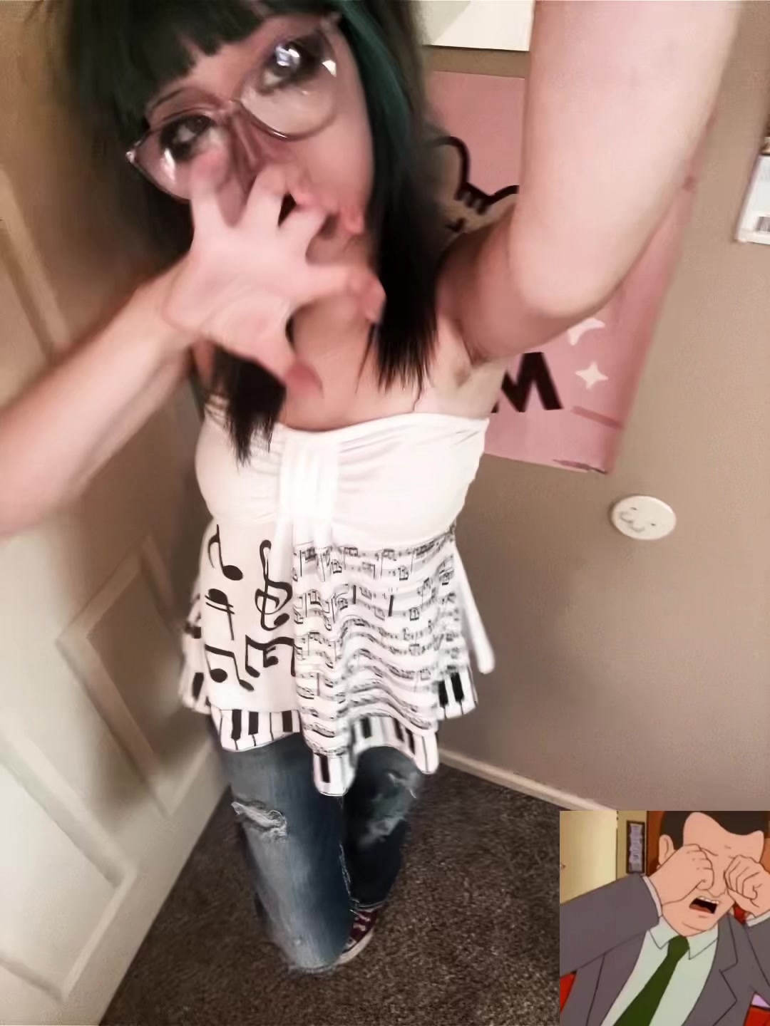 @R🦇🧁🧟♀️👀
