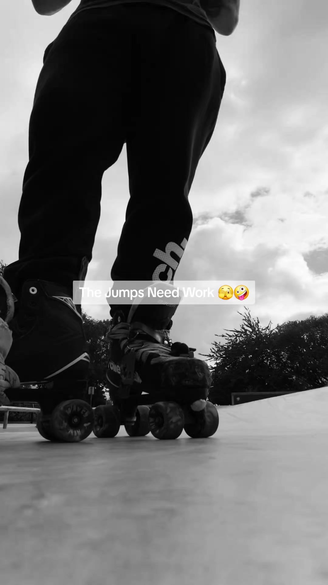 @💚🖤🛼Gazzaonsk8s⛸️🖤💚