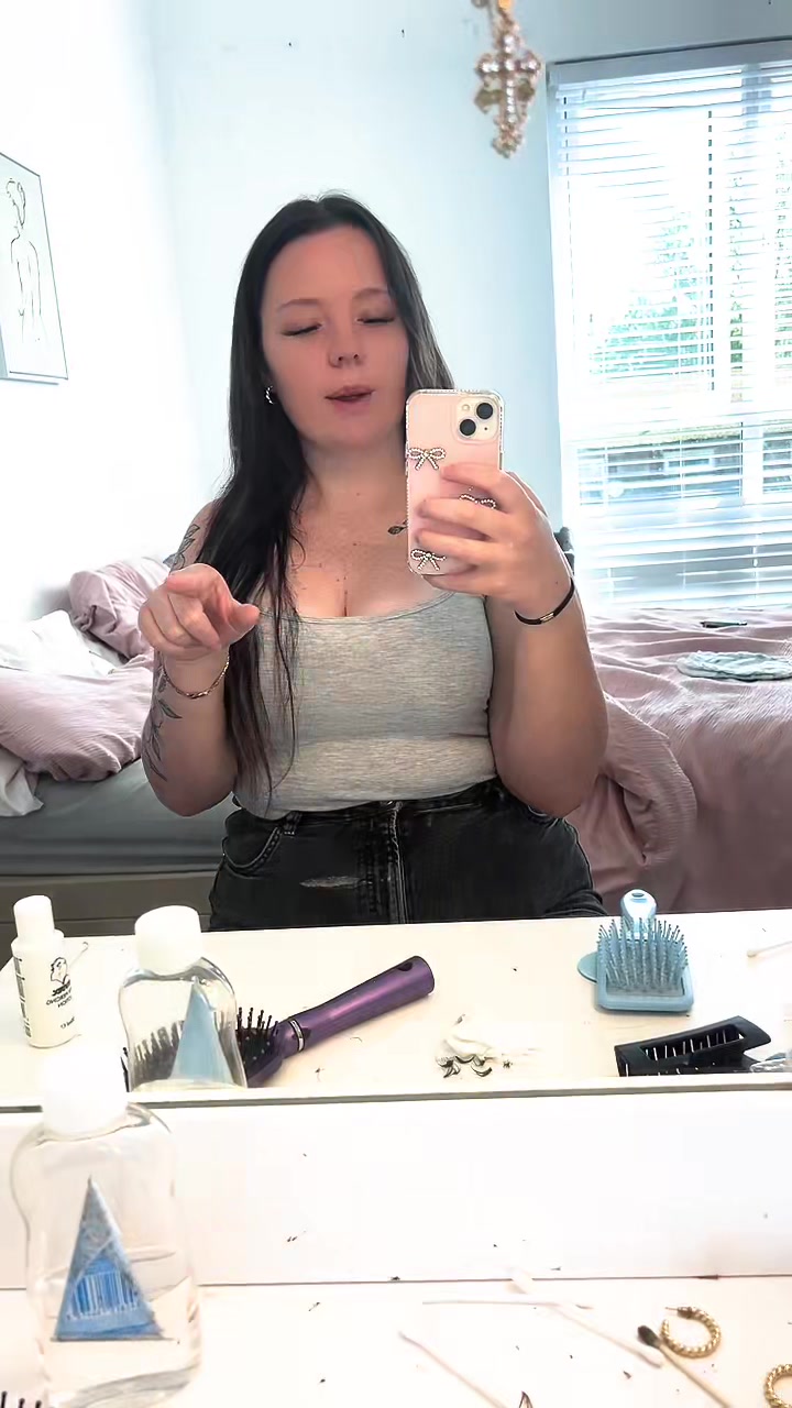 @Libbyx