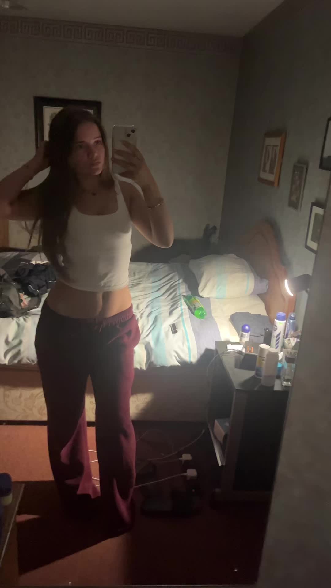 @luna-rae