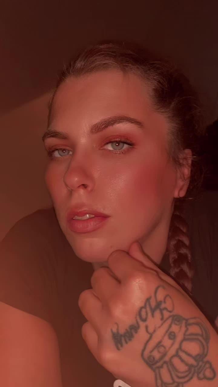 @leelou