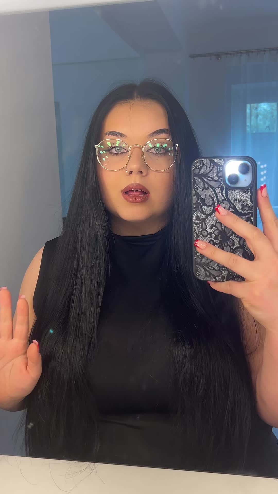 @Victoriasss