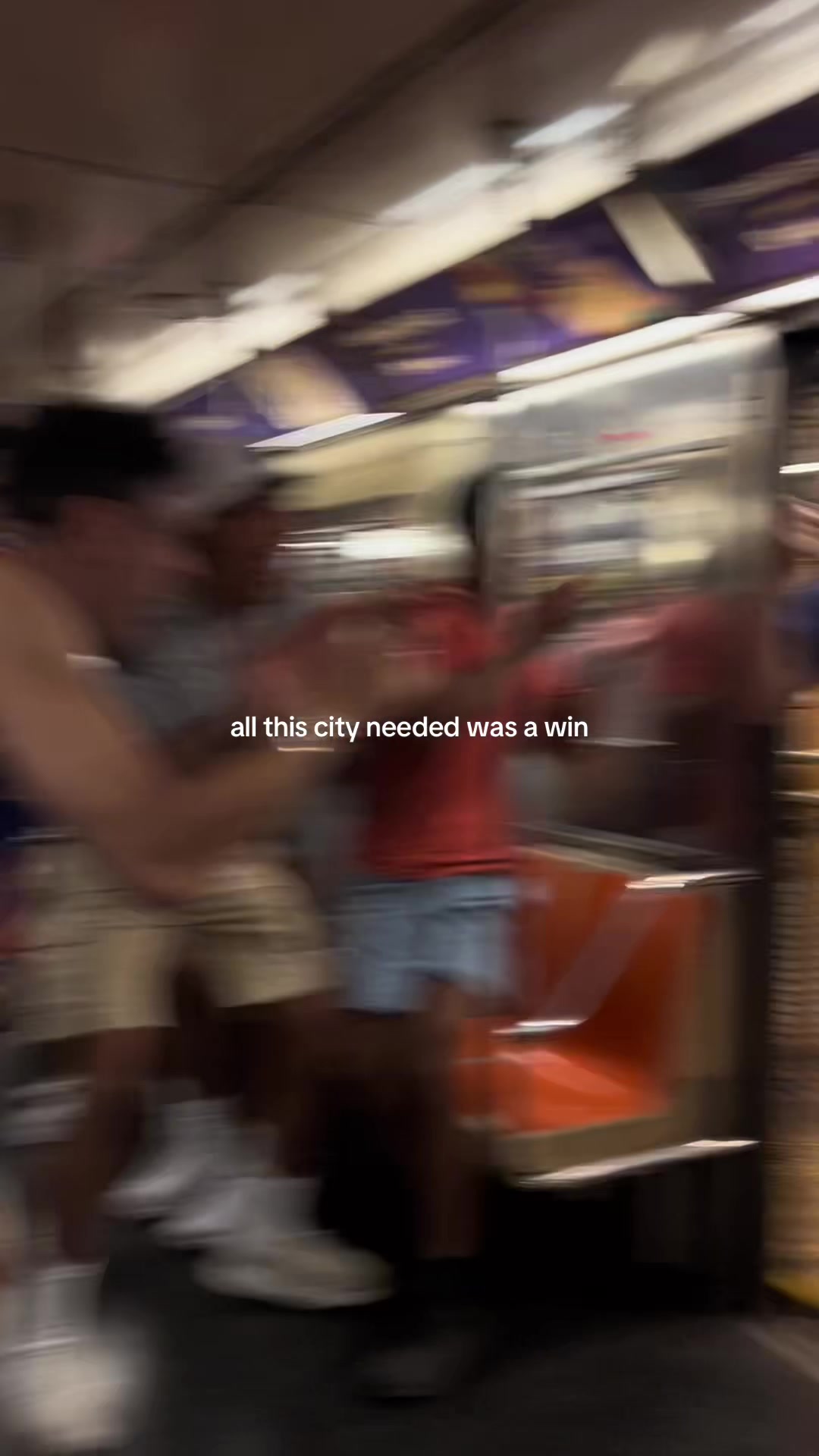 @checkedinwithleslie