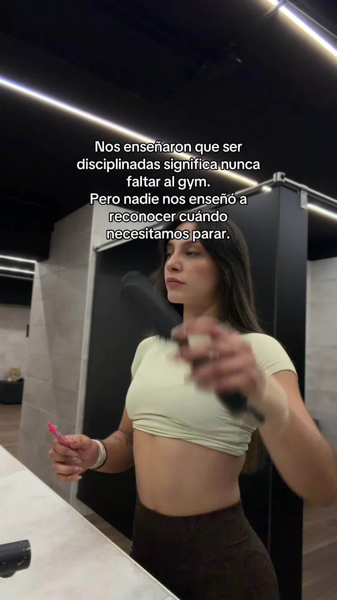@adrianaawellness