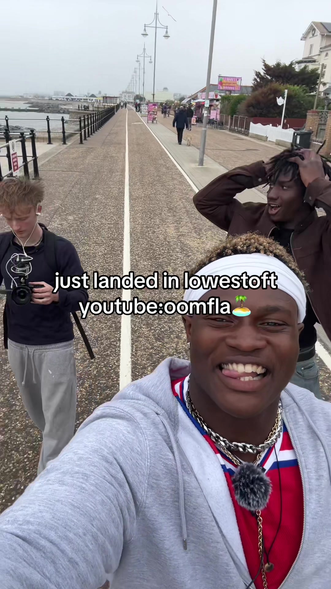 @YouTube:oomfla