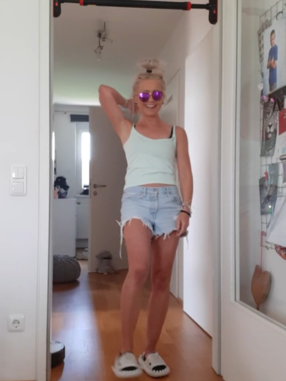 @Eva