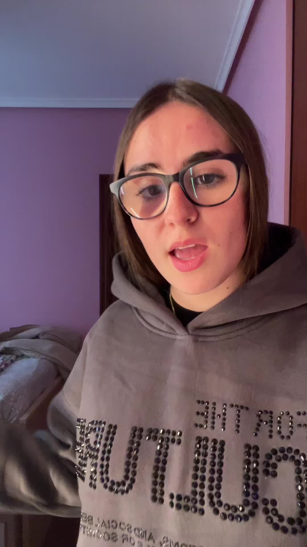 @miichellee._esc