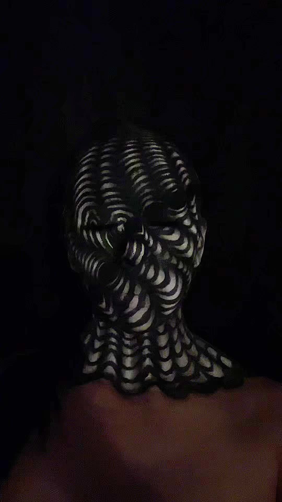@myoz.comm