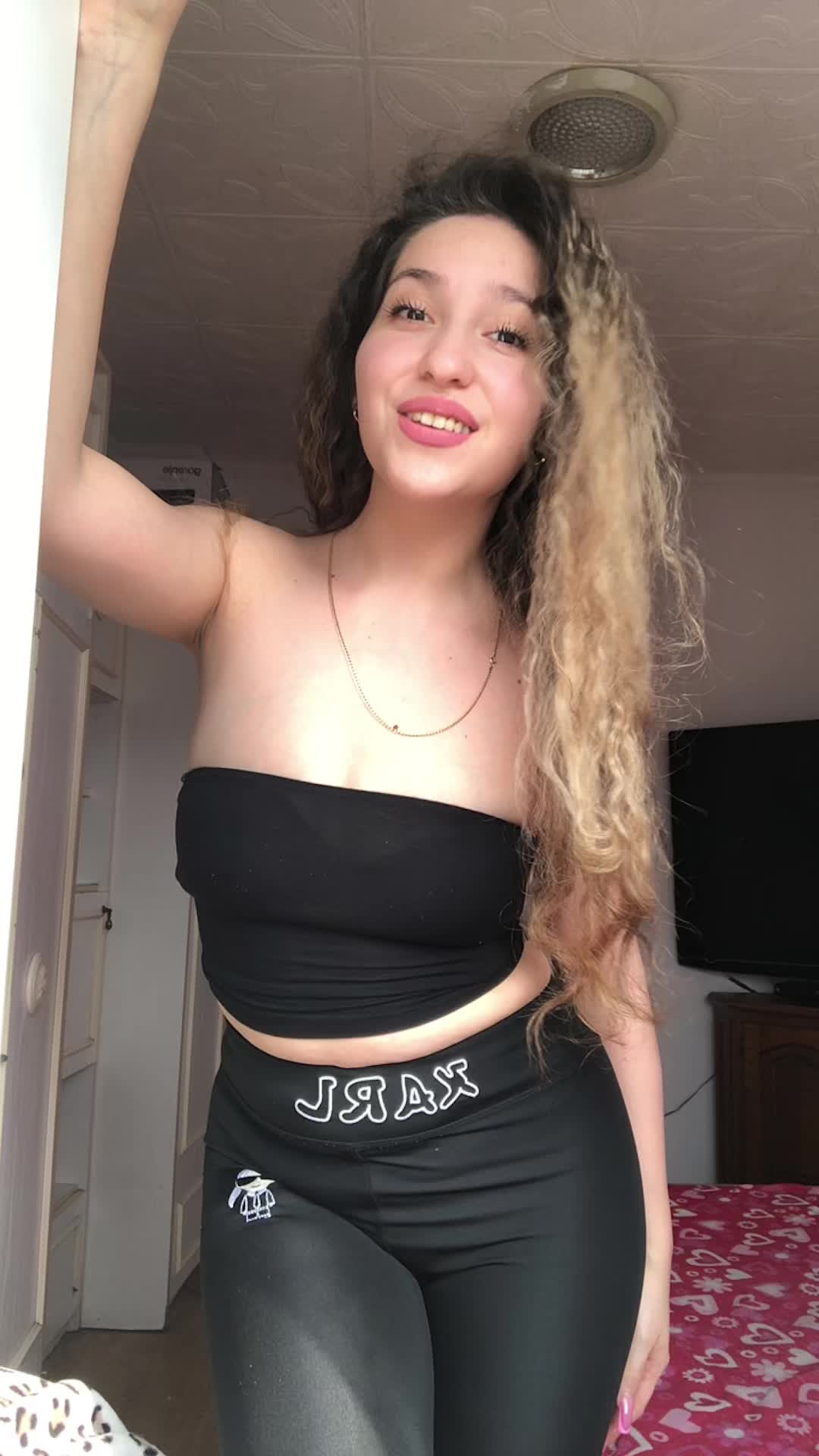 @&Eacute;vike Korsoveczki❤️
