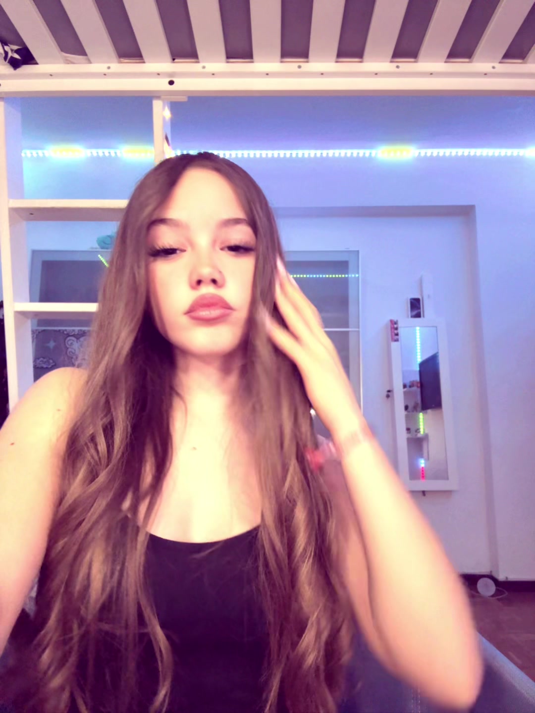 @𝐄𝐦𝐢💋🇦🇱