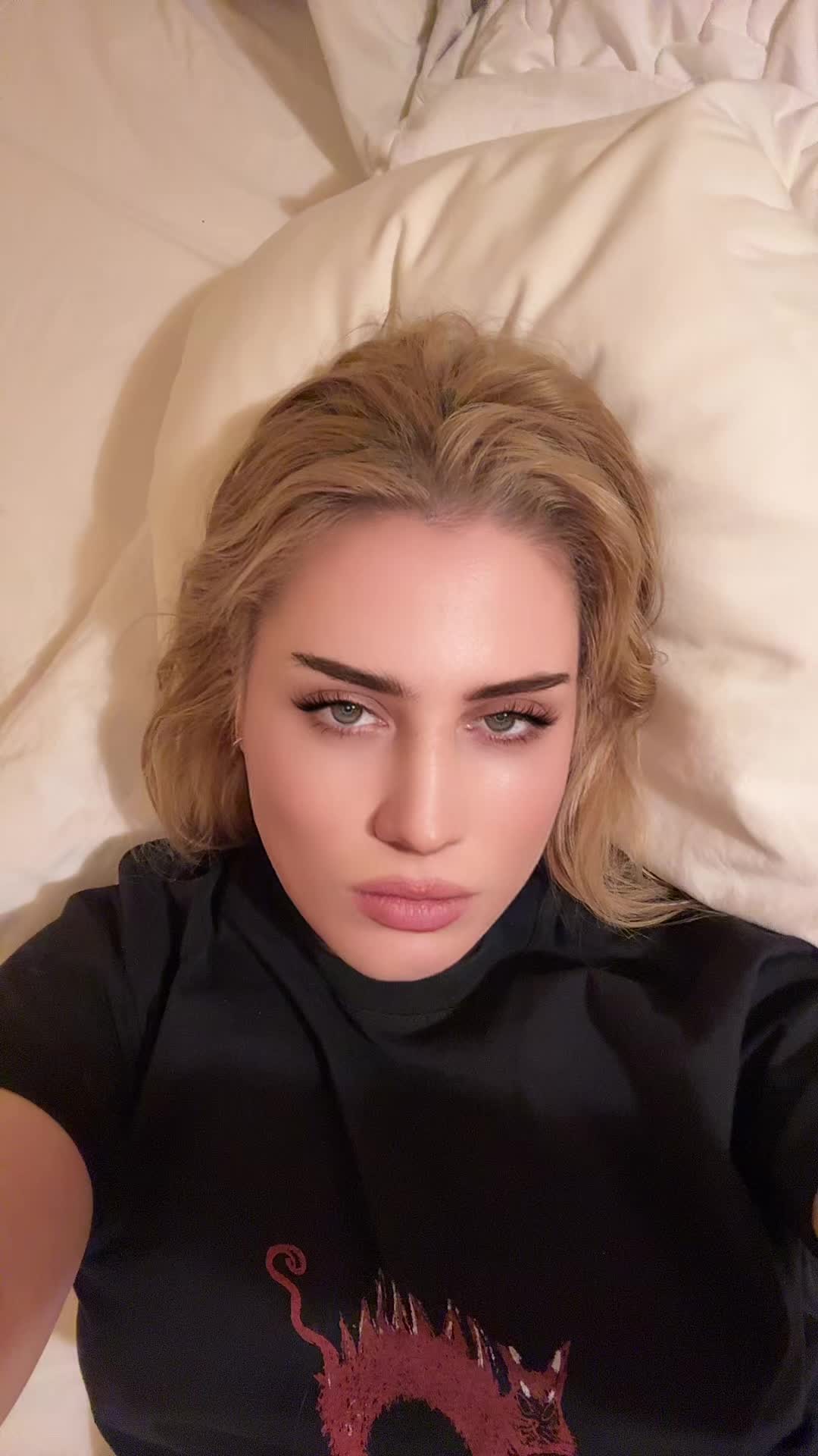 @tscholić