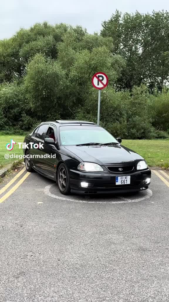 @darrenb032
