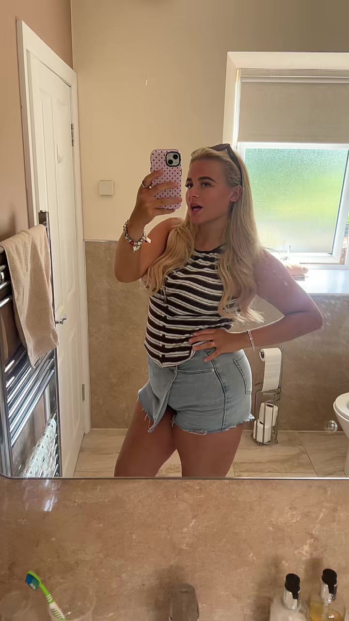 @Aimee | Girl mum🩰🩷