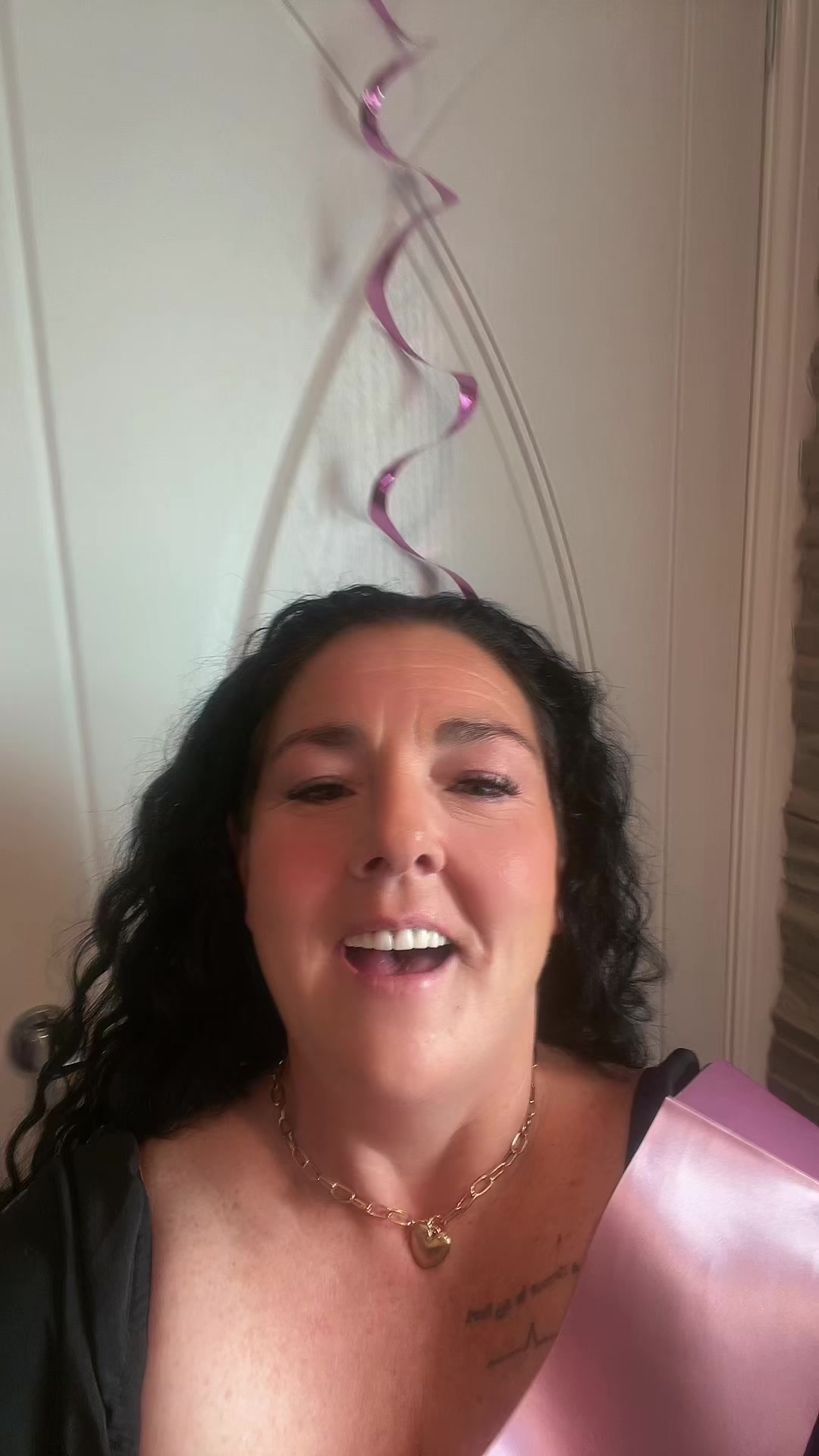 @xxx Lisa proud mother of 7 xx