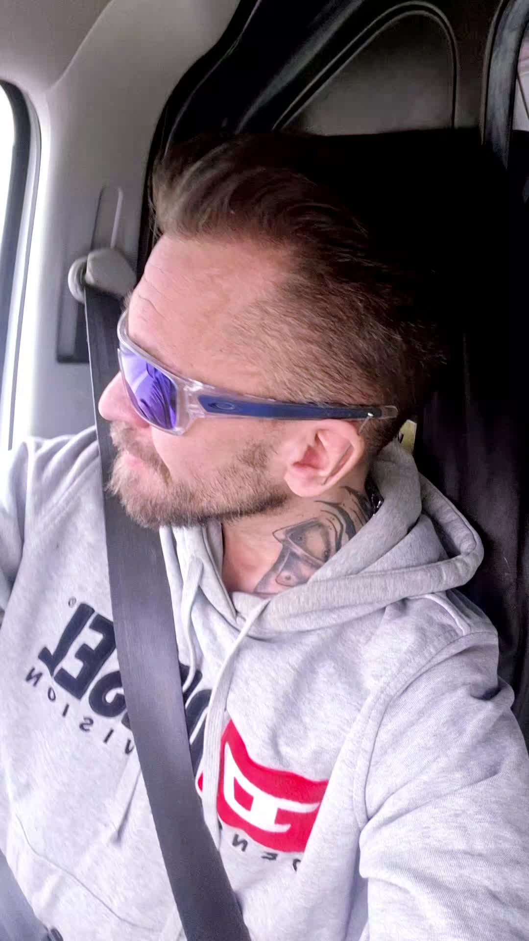 @Magicmikefin | ig Magicmikefin