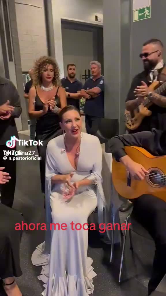 @latina85