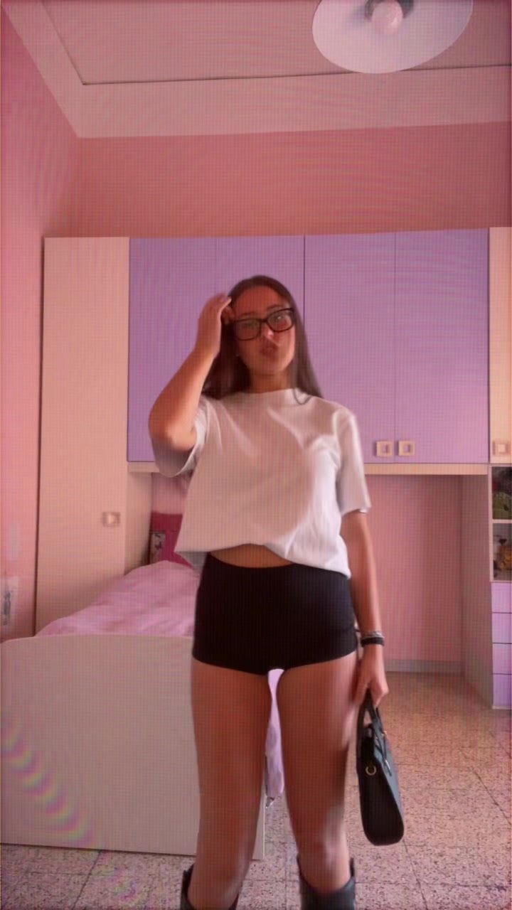 @chiaraiescone