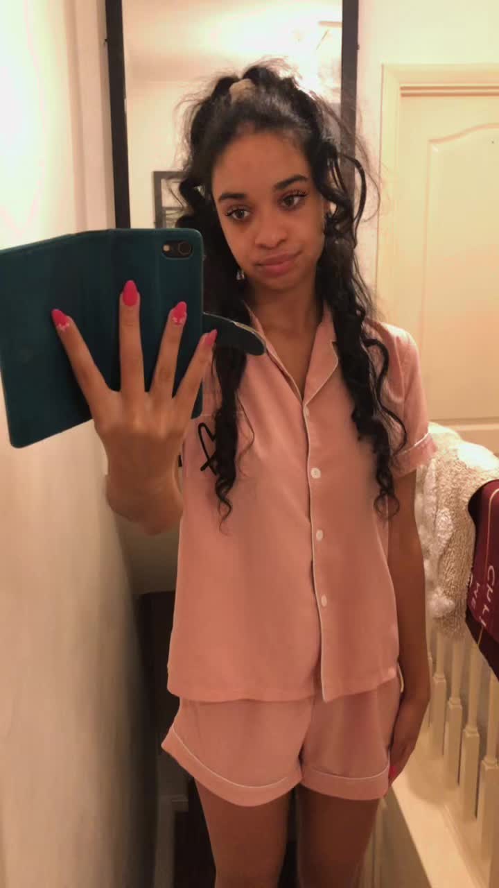 @xxkatiemarklandxx