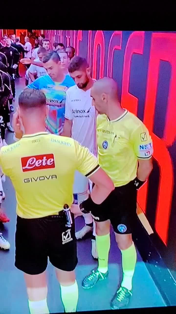 @Compielino