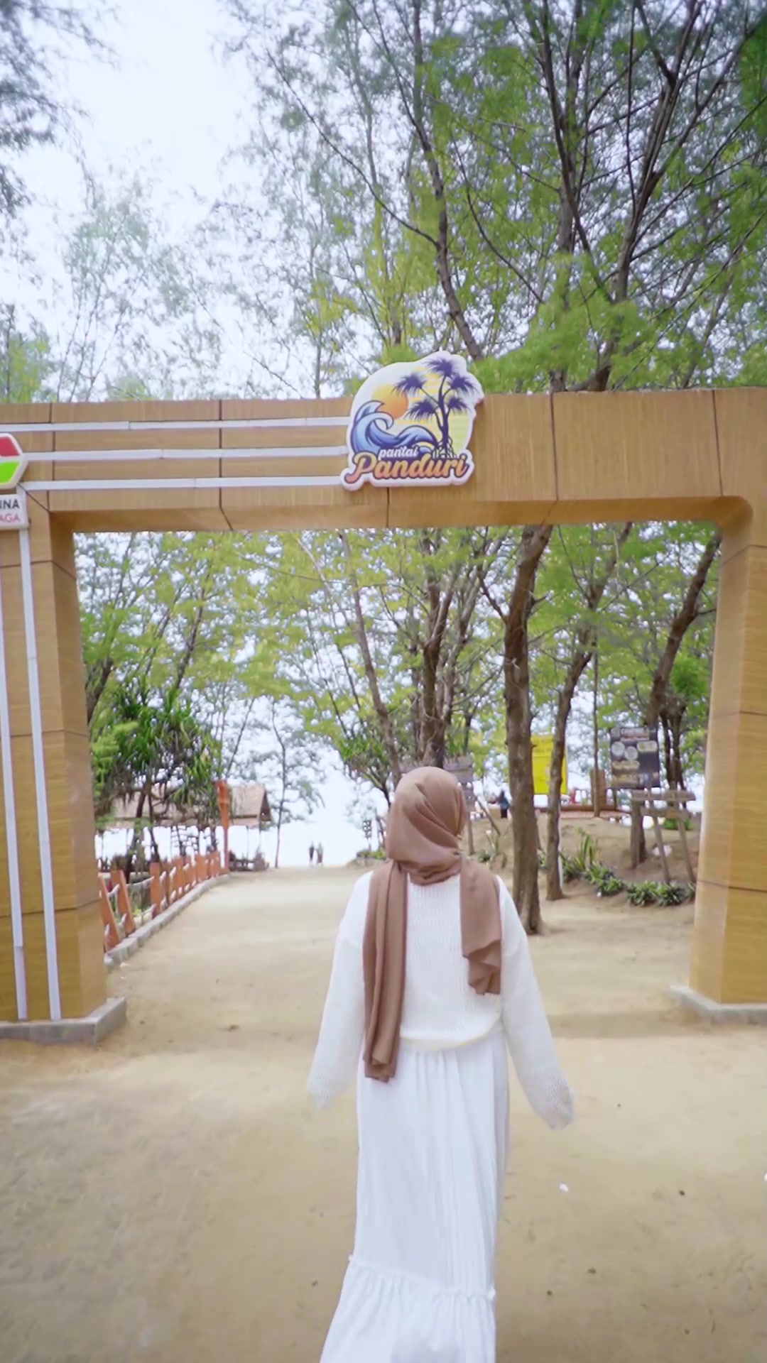 @Pantai Panduri Tuban