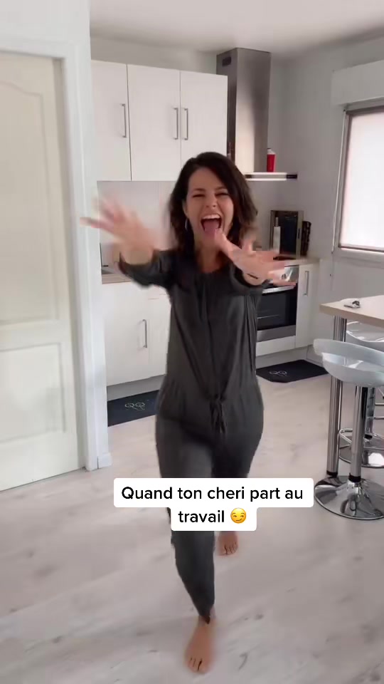 @Chlo&eacute; & Charly