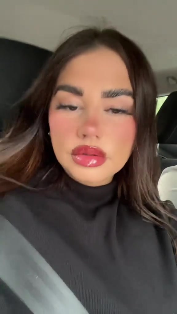 @luanapeach