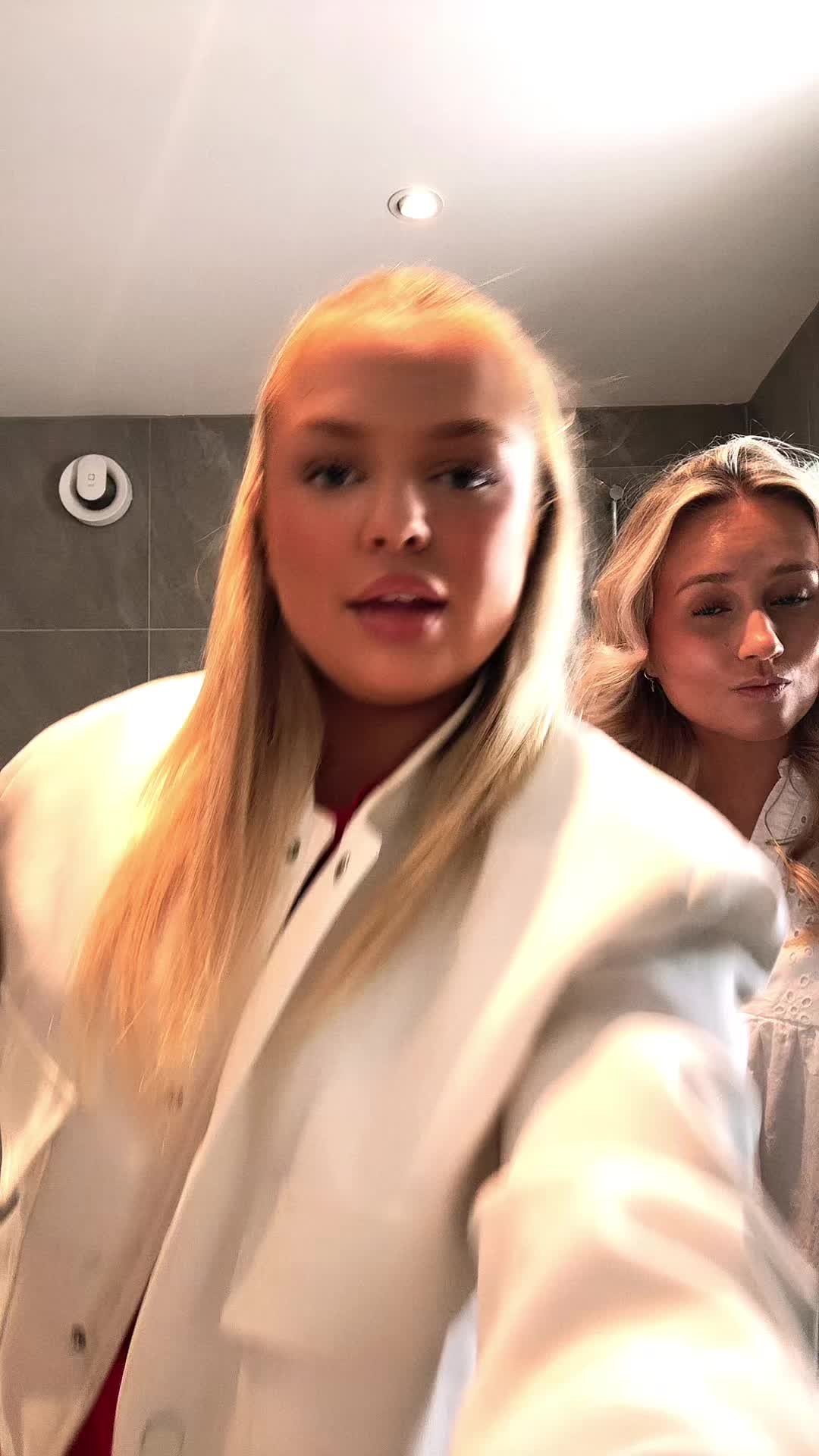 @Madelen