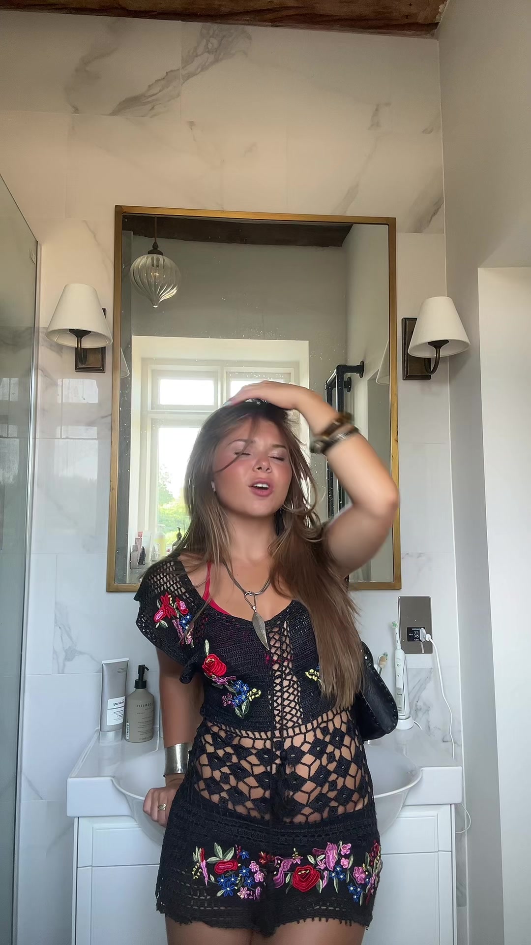 @ava