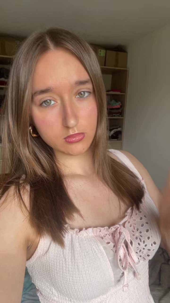 @𝐸𝑣𝑎