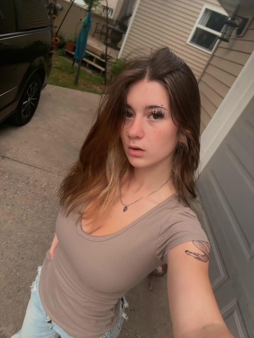 @bigsquarebuttplug