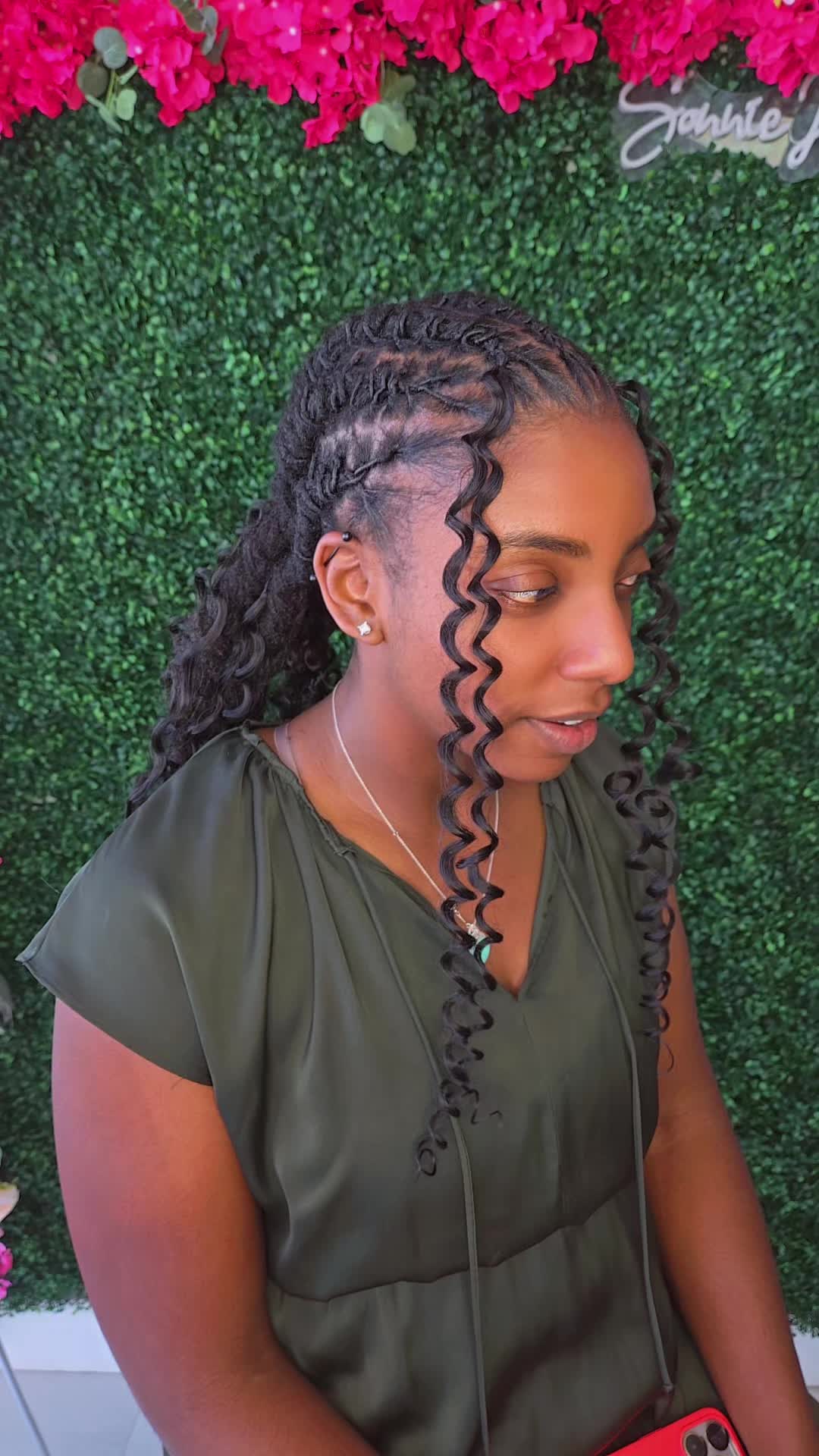 @Mimi the hair stylist