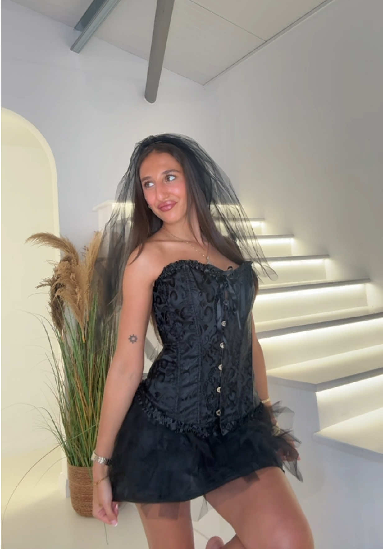 @HOUSEOFSMD