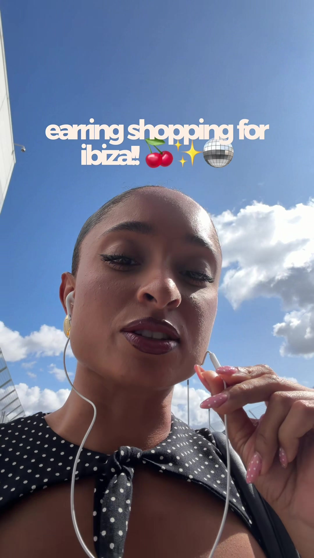 @Leila Nikea