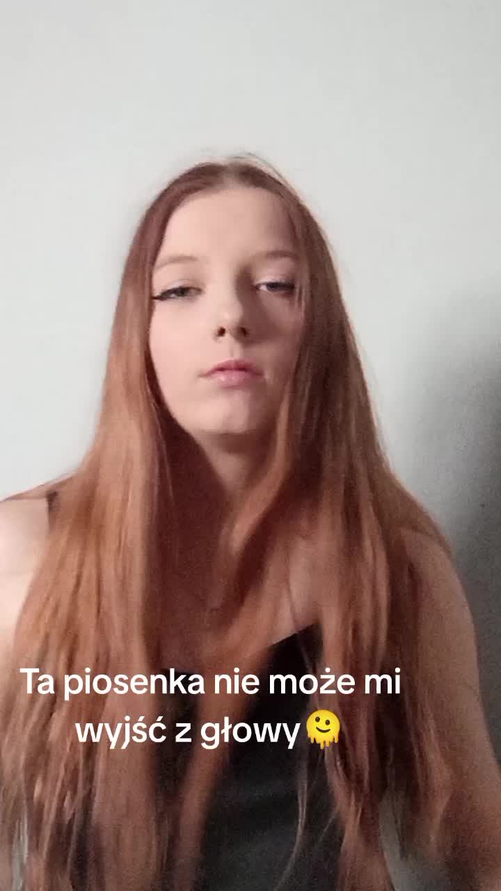 @Julka✨