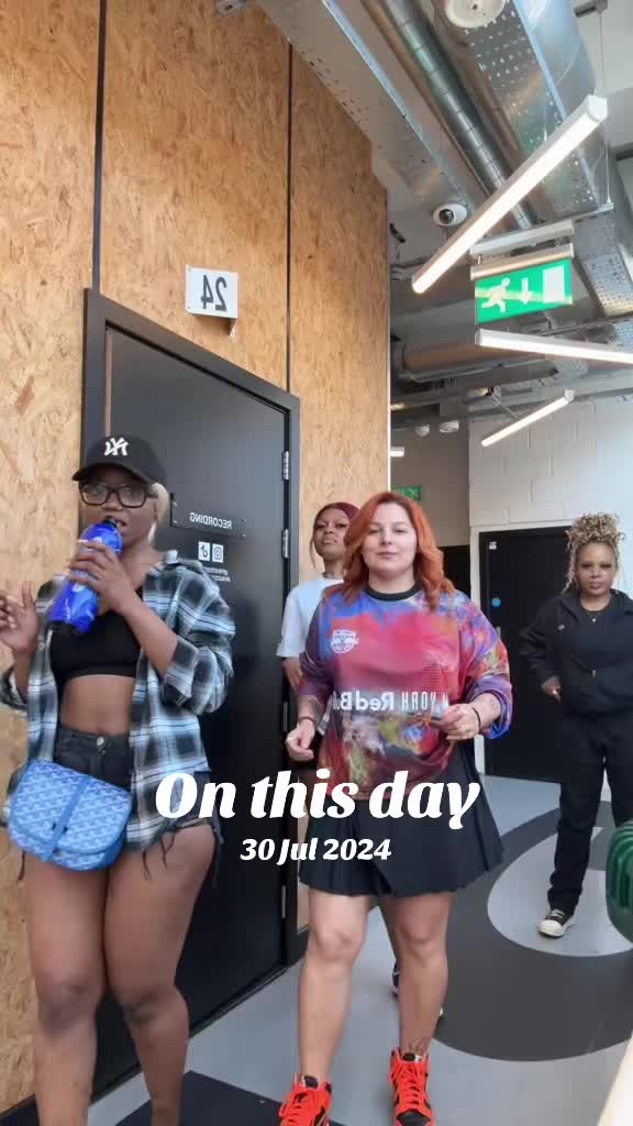 @MissARII