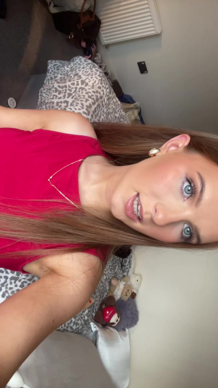 @Sarah🖤