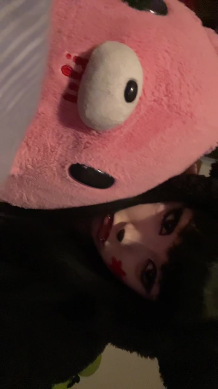 @ᴹᵃᵈᵉˡᶦⁿᵉ :p
