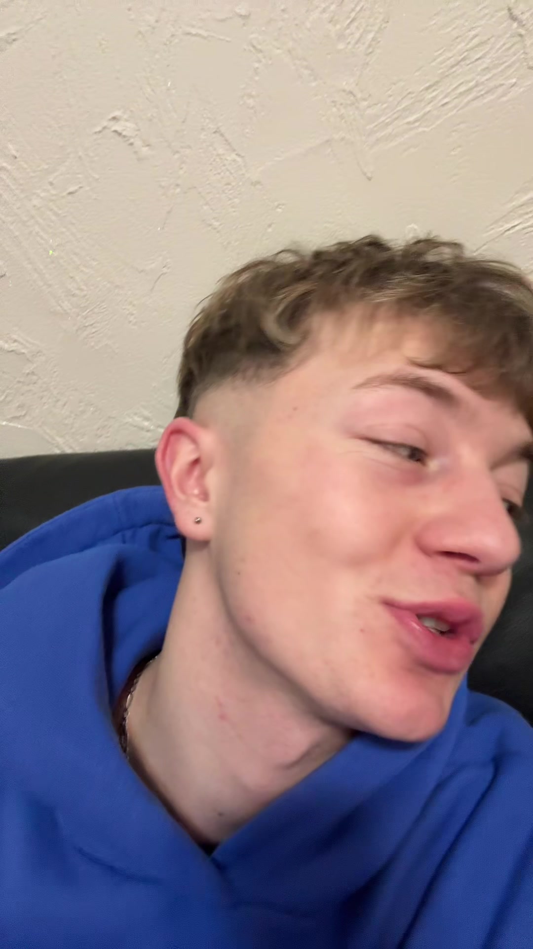 @Yo tu Aleks🤪 📸psyh0l_q