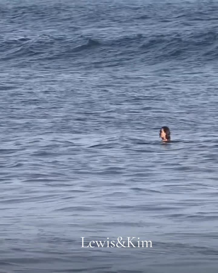 @iamszilvi_LH44