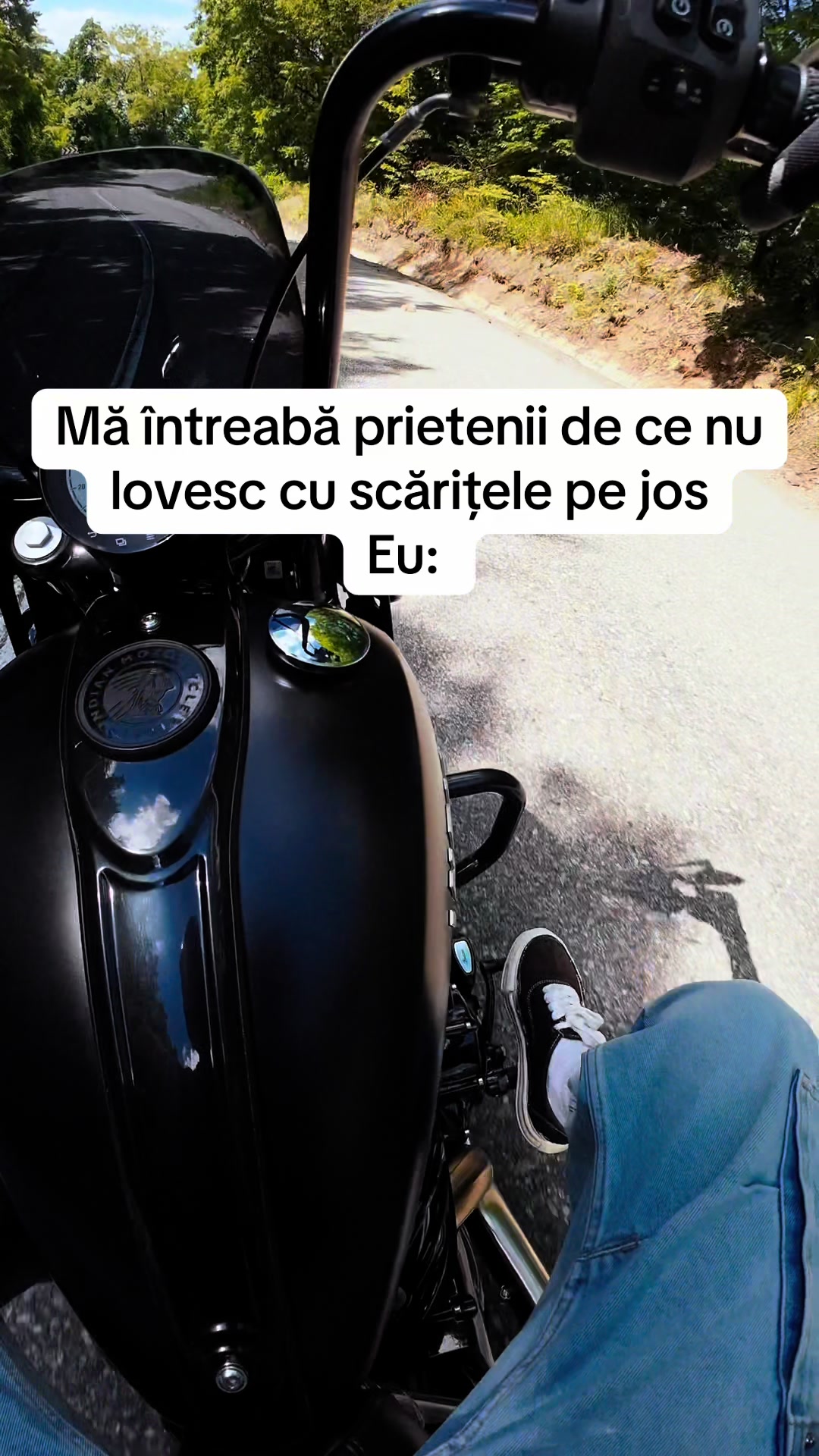 @AlexR2