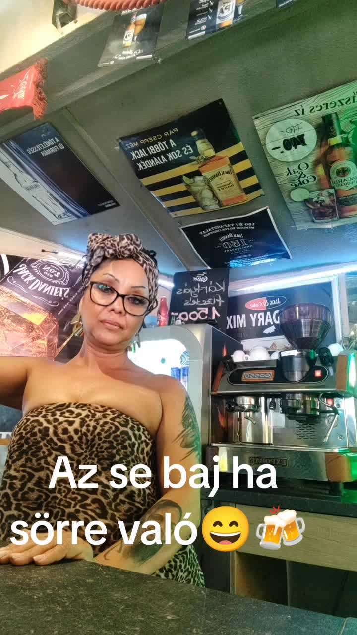 @T&uuml;ndi Varga